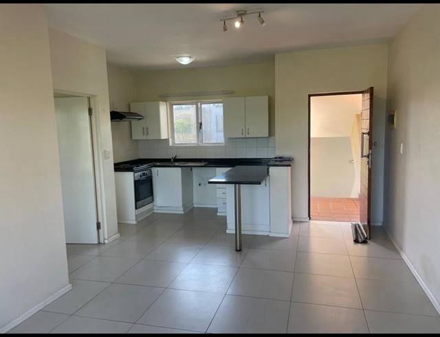 1 BEDROOM APARTMENT FOR SALE IN SHEFFIELD BEACH